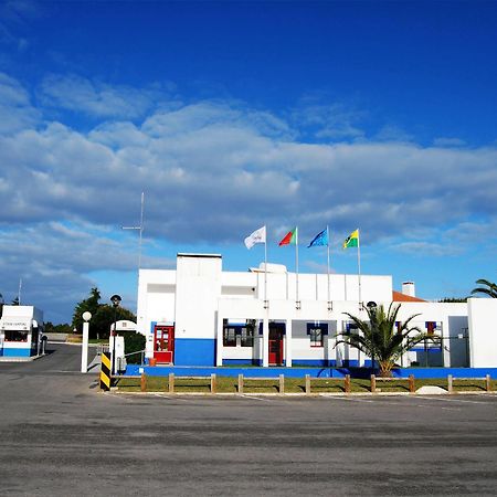 Parque De Campismo Orbitur Sitava Milfontes Hotel Malhadinhas Bagian luar foto
