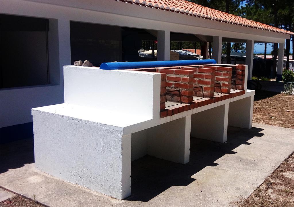 Parque De Campismo Orbitur Sitava Milfontes Hotel Malhadinhas Bagian luar foto